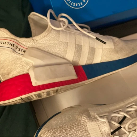 NMD R1 PEPSI - Picture 2 of 2